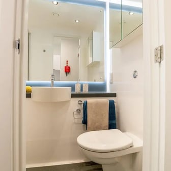 8 Bed En Suite - Image 7